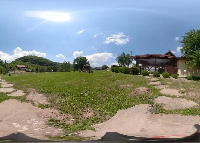 Daskalov Kompleks wypoczynkowy Chervena Lokva